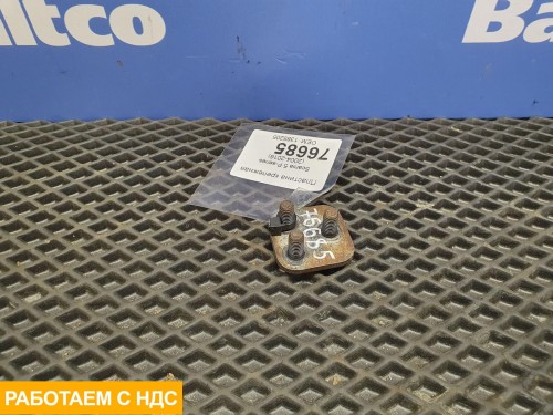 Пластина крепежная